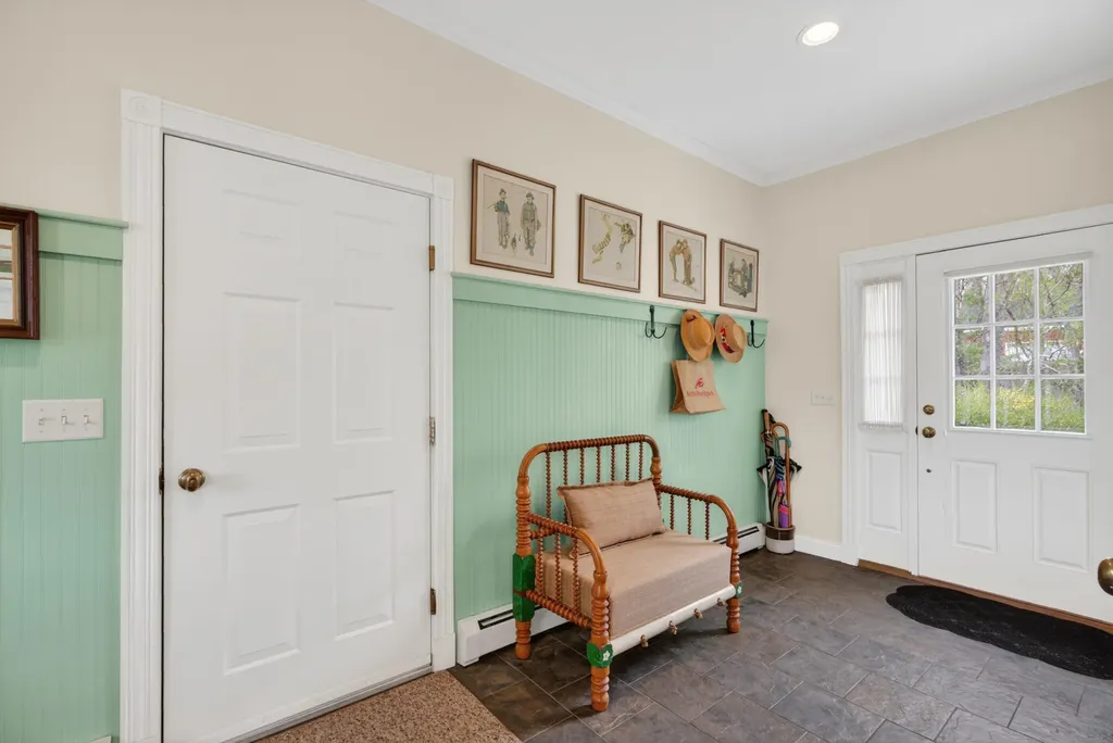 44 Oakwood Drive Kennebunkport ME 04046
