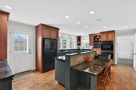 44 Oakwood Drive Kennebunkport ME 04046
