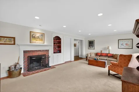 44 Oakwood Drive Kennebunkport ME 04046