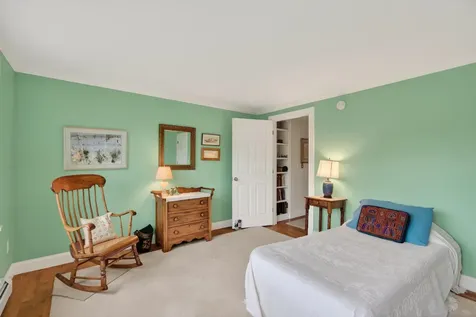 44 Oakwood Drive Kennebunkport ME 04046