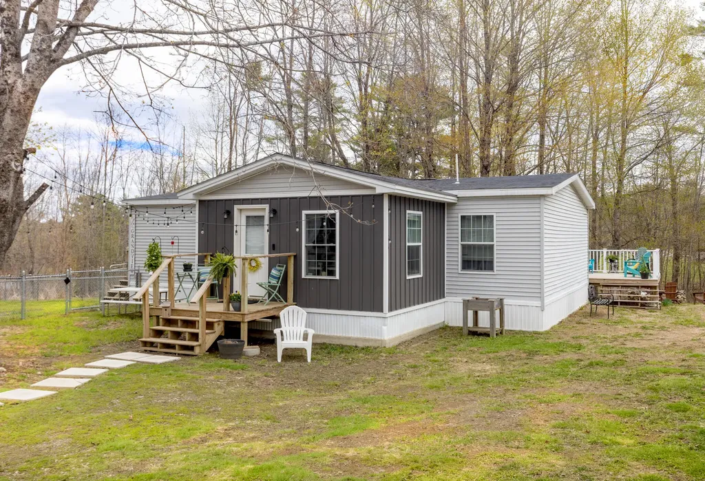 1124 South Street Dover-foxcroft ME 04426