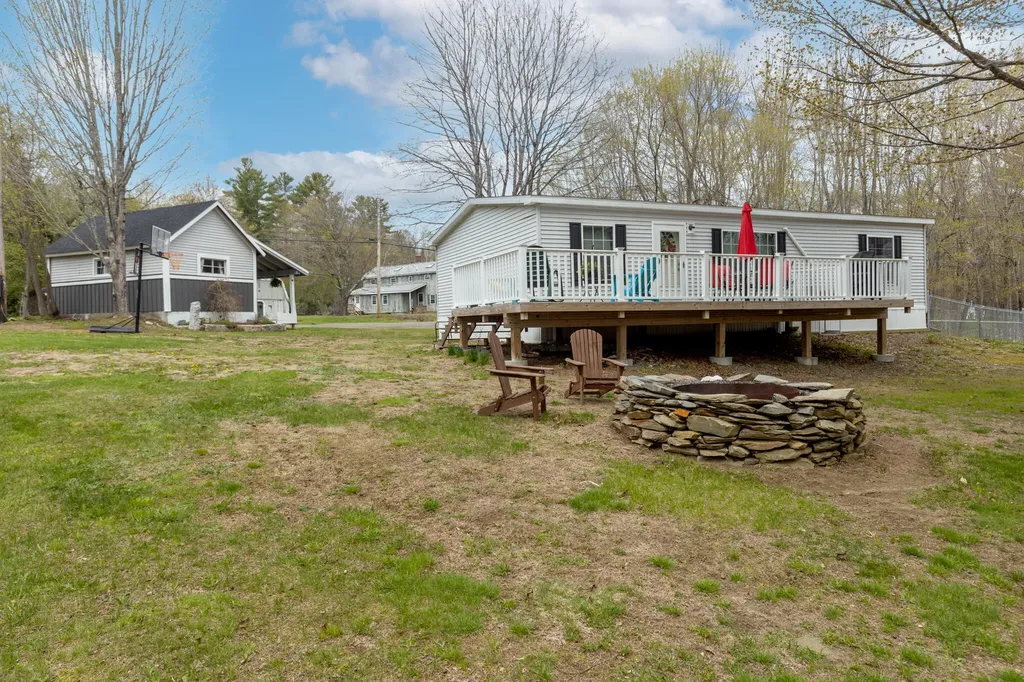 1124 South Street Dover-foxcroft ME 04426