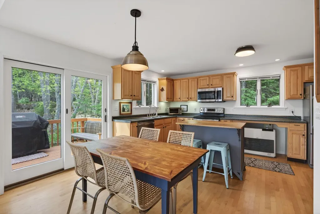 259 Marrtown Road Georgetown ME 04548