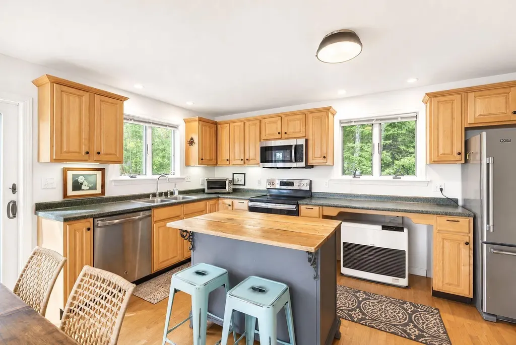 259 Marrtown Road Georgetown ME 04548