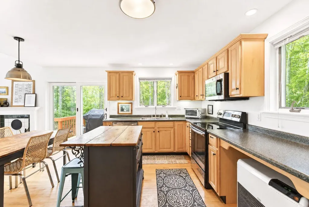 259 Marrtown Road Georgetown ME 04548