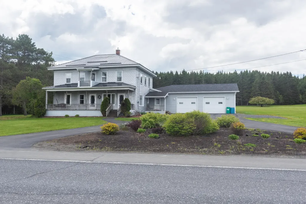1327 Main Street Grand Isle ME 04746
