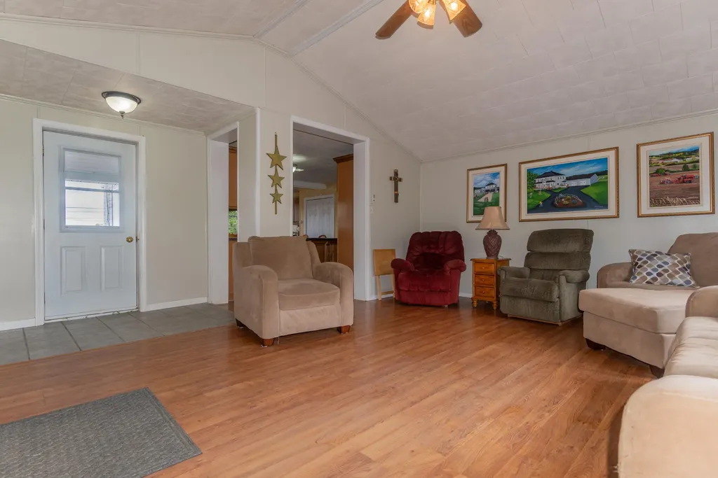 1327 Main Street Grand Isle ME 04746