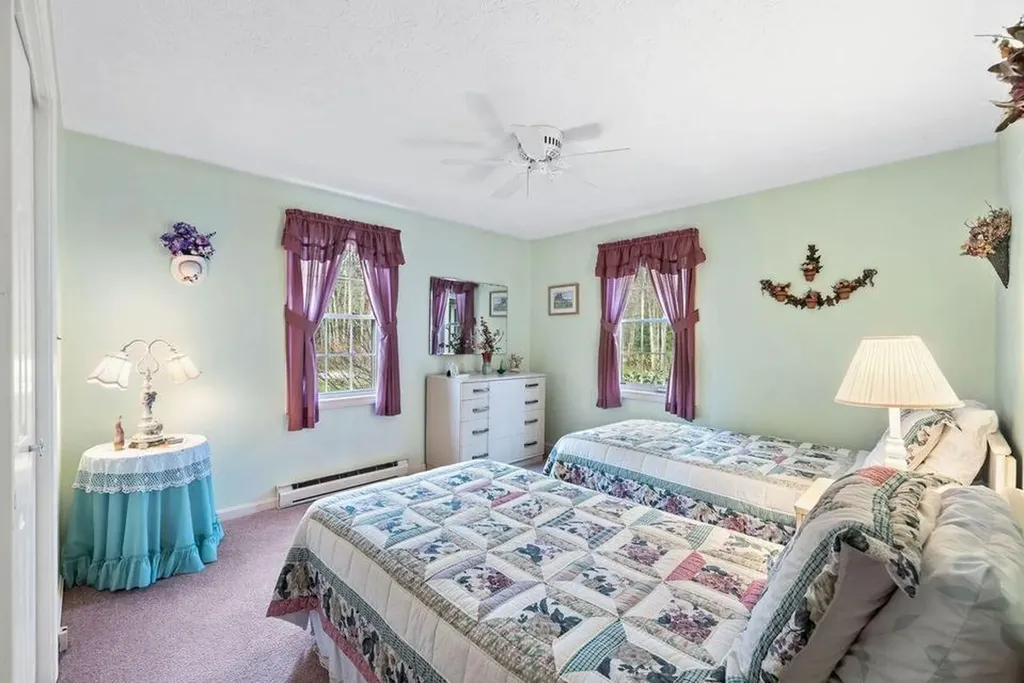6 Laurel Circle Kennebunk ME 04043