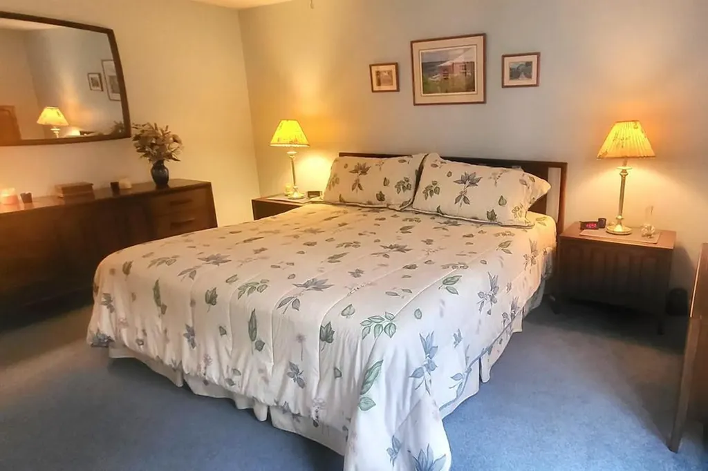 6 Laurel Circle Kennebunk ME 04043