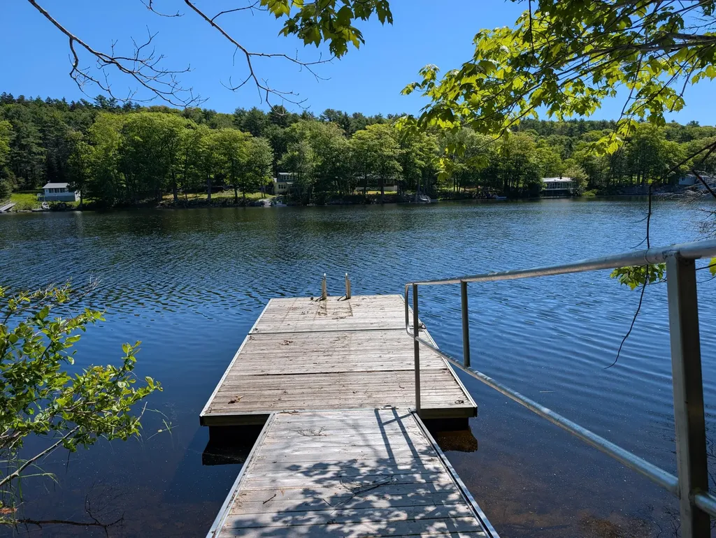 59 Ledgewood Drive Boothbay ME 04537