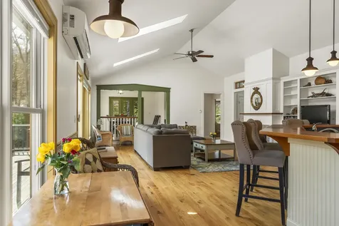 59 Ledgewood Drive Boothbay ME 04537
