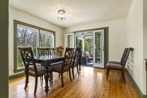 59 Ledgewood Drive Boothbay ME 04537
