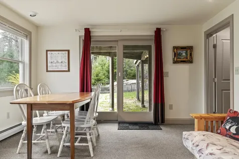 59 Ledgewood Drive Boothbay ME 04537