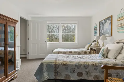 59 Ledgewood Drive Boothbay ME 04537