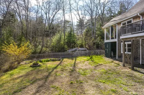 59 Ledgewood Drive Boothbay ME 04537