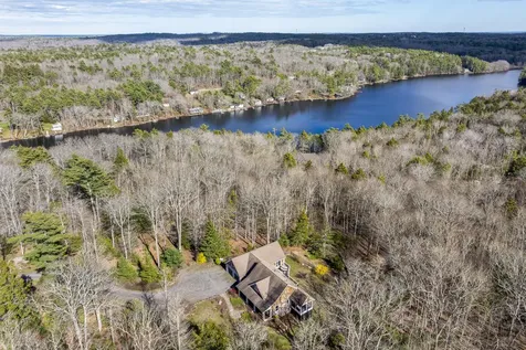 59 Ledgewood Drive Boothbay ME 04537