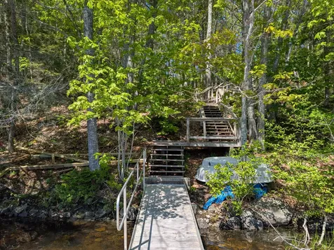 59 Ledgewood Drive Boothbay ME 04537
