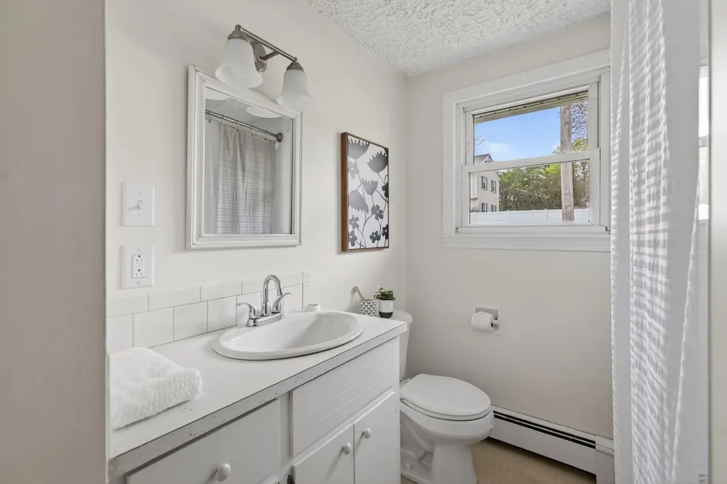 708 Sawyer Street South Portland ME 04106
