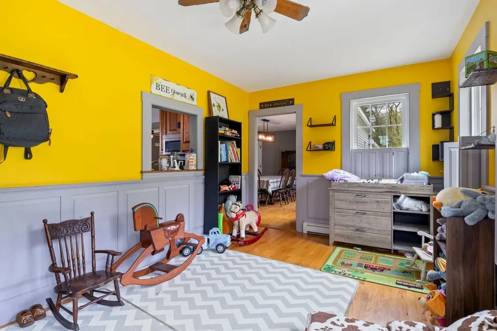 15 Pickerel Pond Road Limerick ME 04048
