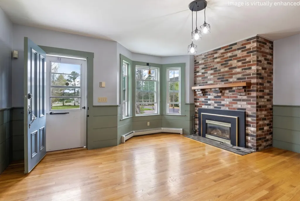 15 Pickerel Pond Road Limerick ME 04048
