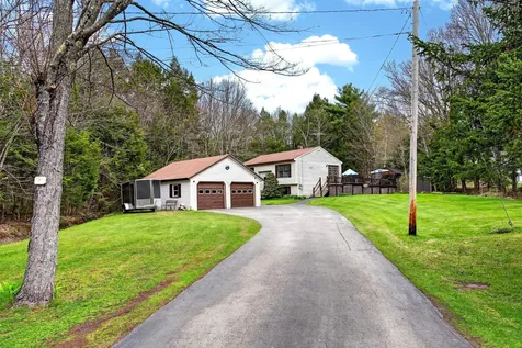 48 Hemlock Ridge Road Chelsea ME 04330