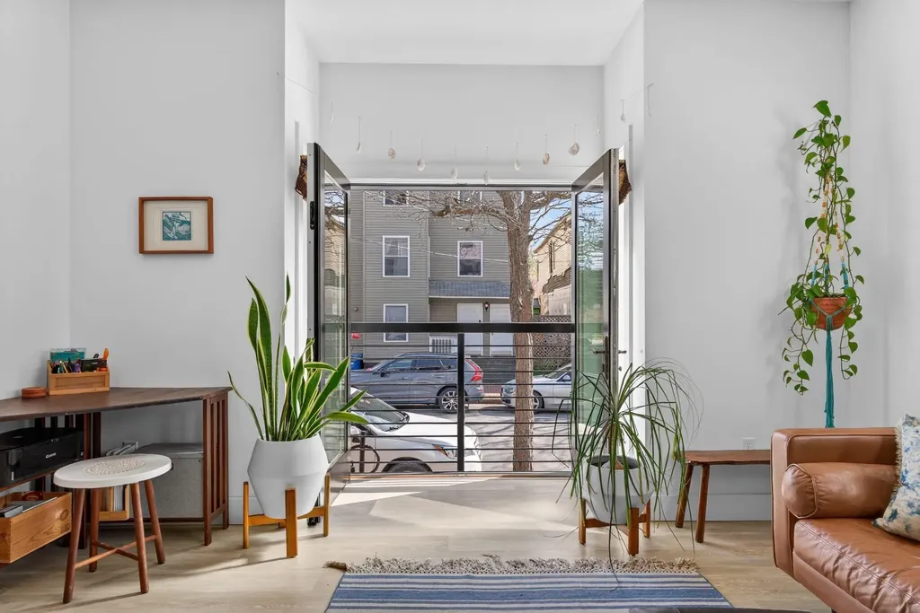 30 Merrill Street Portland ME 04101