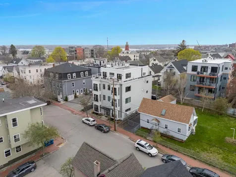 30 Merrill Street Portland ME 04101
