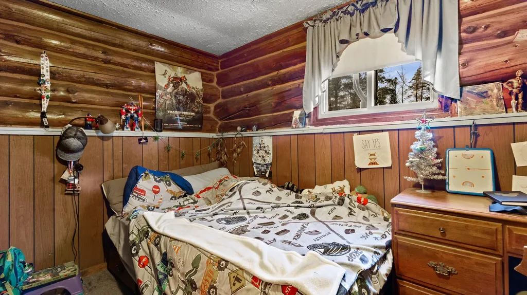 1184 Cardville Road Greenbush ME 04418