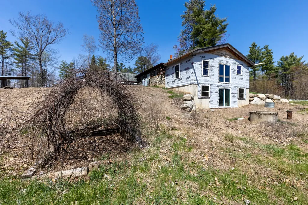 1184 Cardville Road Greenbush ME 04418