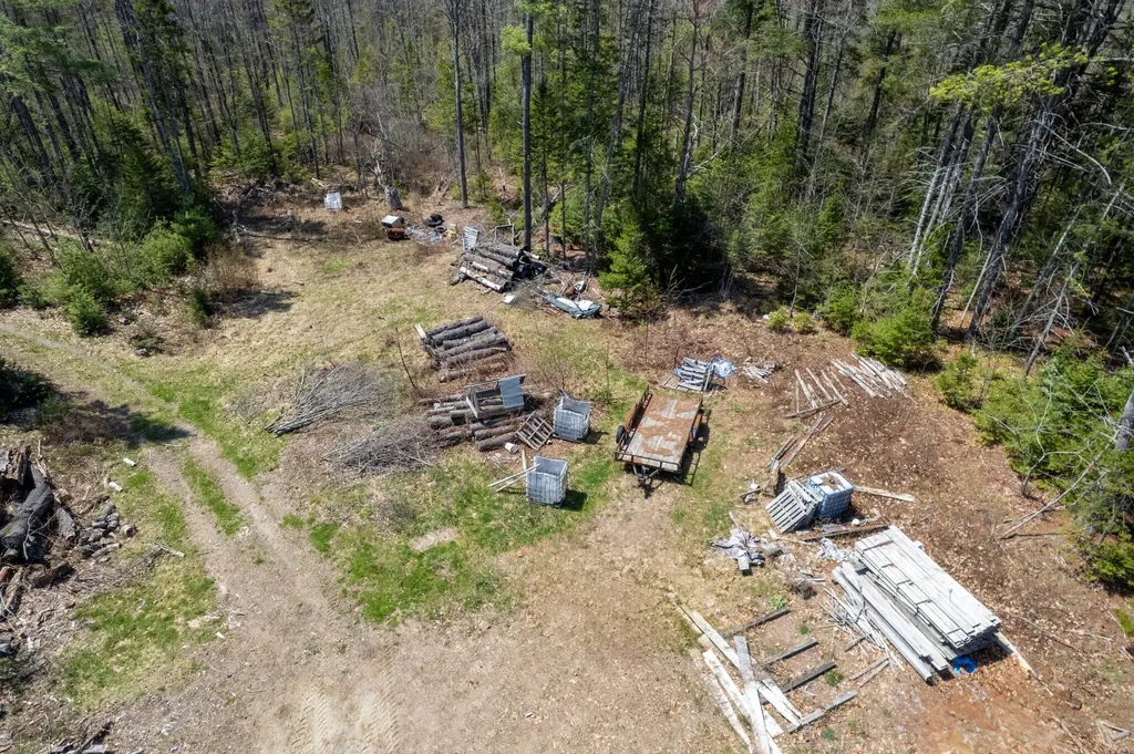 1184 Cardville Road Greenbush ME 04418