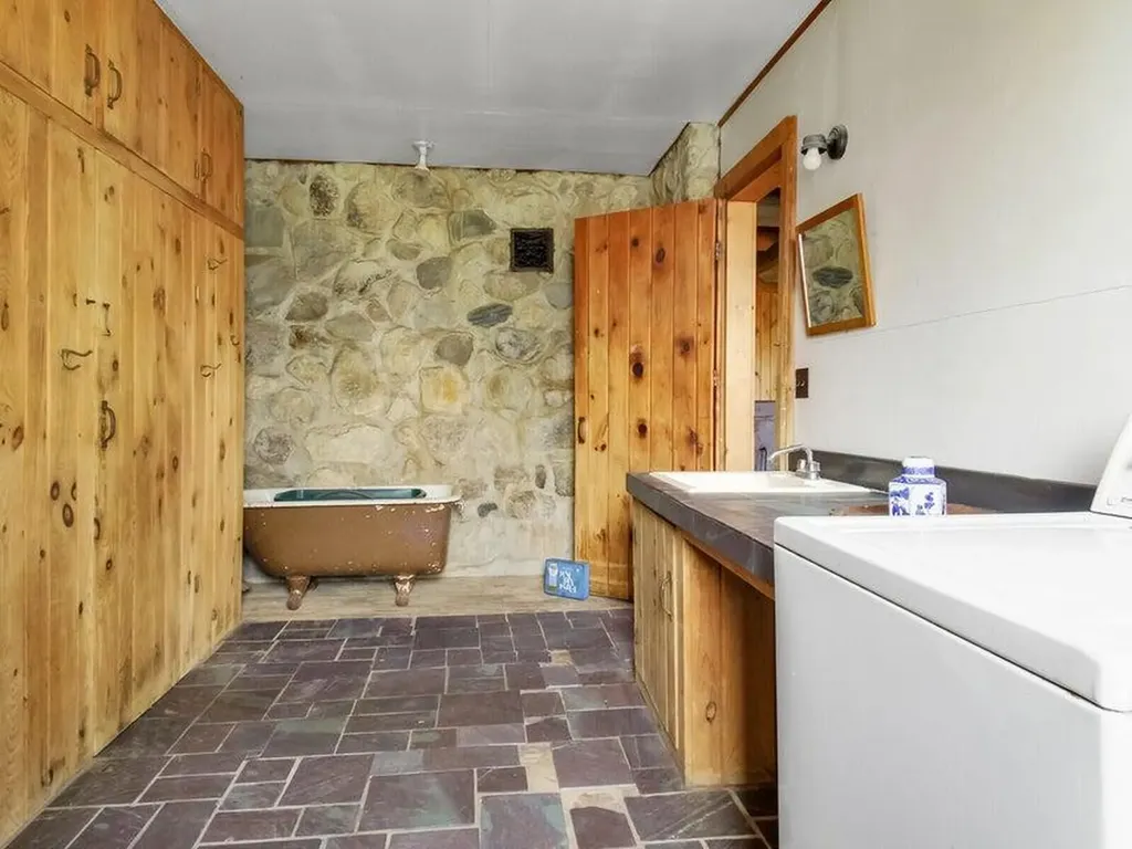 45 Freedom Road Belgrade ME 04917