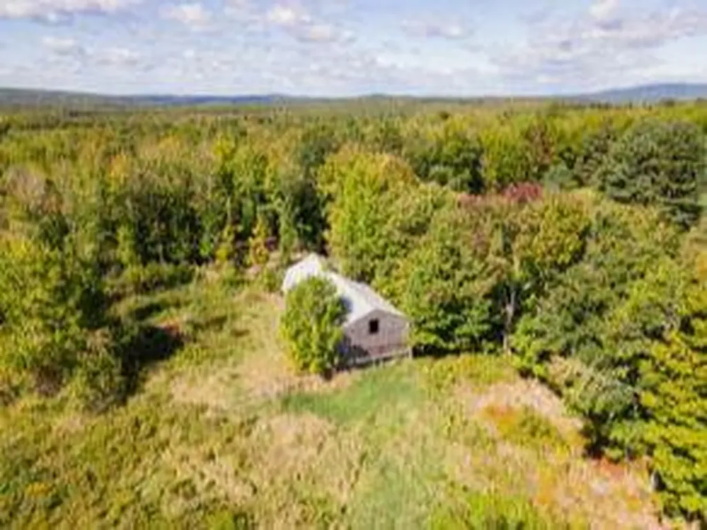 45 Freedom Road Belgrade ME 04917
