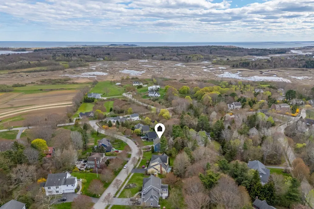 6 Leighton Farm Road Cape Elizabeth ME 04107