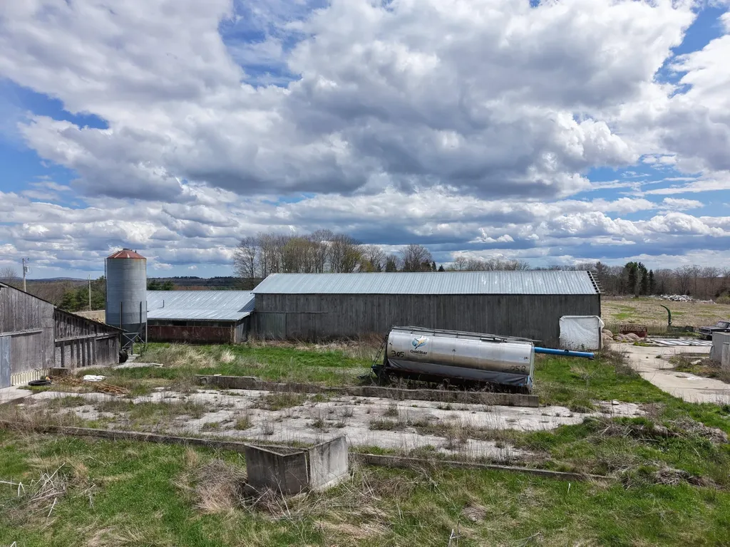 88 Nelson Road Vassalboro ME 04989