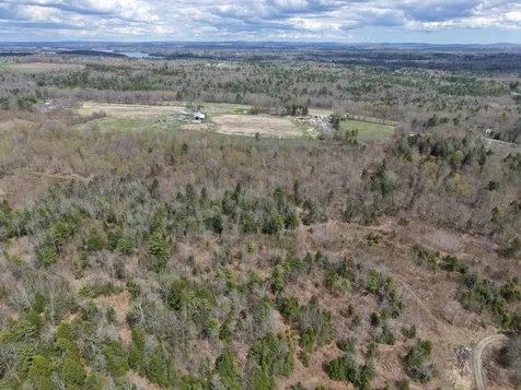 88 Nelson Road Vassalboro ME 04989