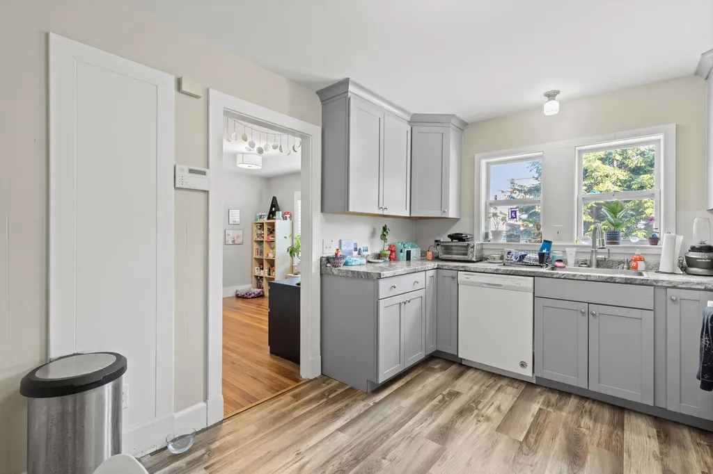224 North Street Saco ME 04072