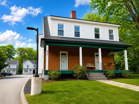 224 North Street Saco ME 04072