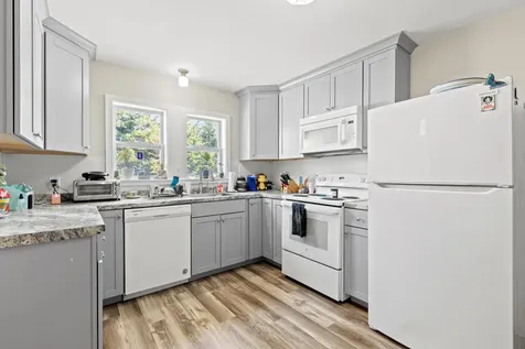 224 North Street Saco ME 04072