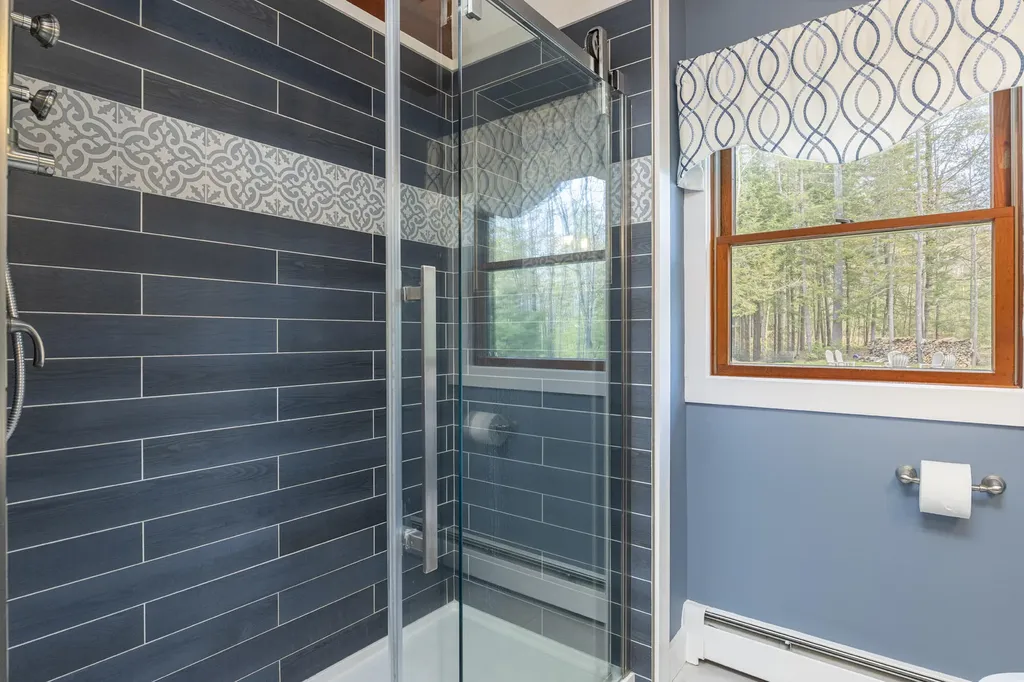 159 Henry Hill Road Buxton ME 04093
