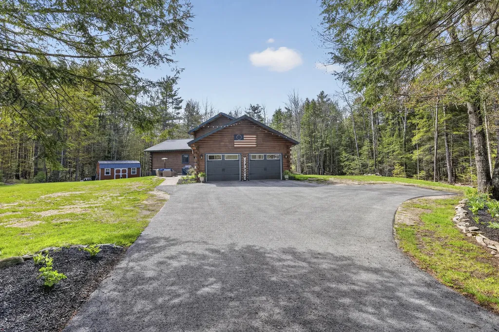 159 Henry Hill Road Buxton ME 04093