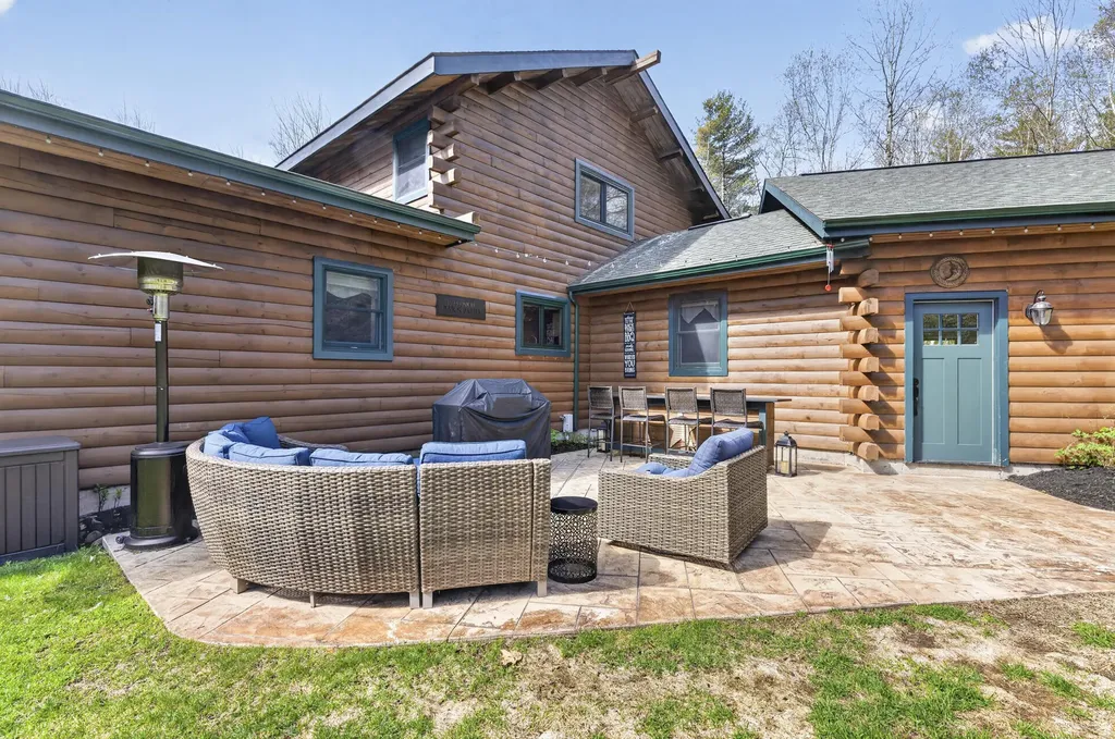 159 Henry Hill Road Buxton ME 04093