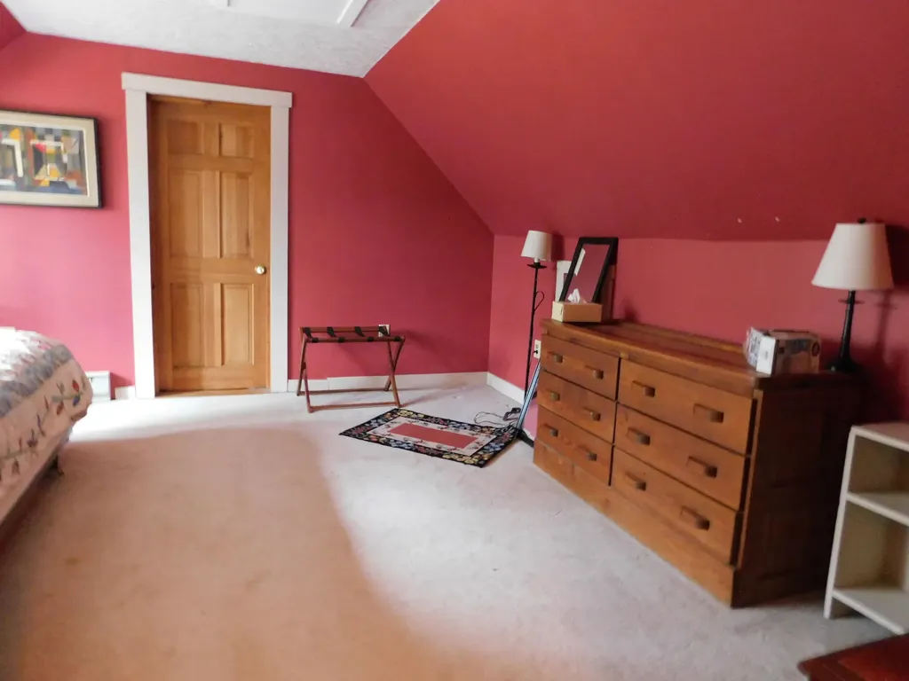 15 Lakeview Drive New Gloucester ME 04260
