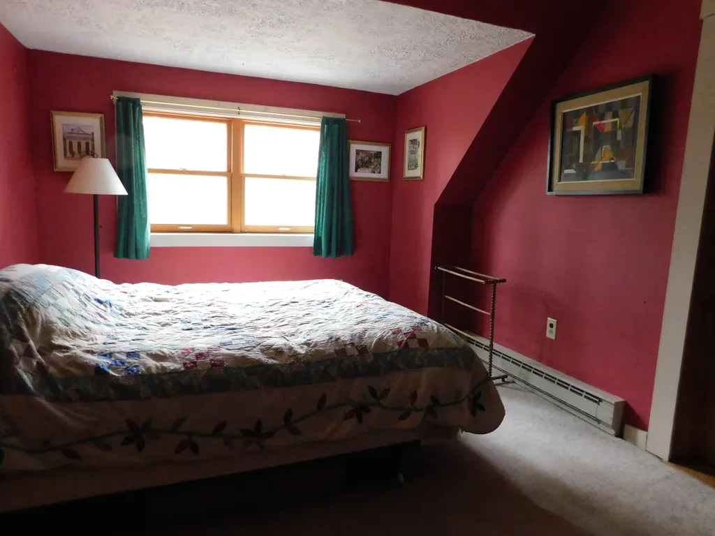 15 Lakeview Drive New Gloucester ME 04260
