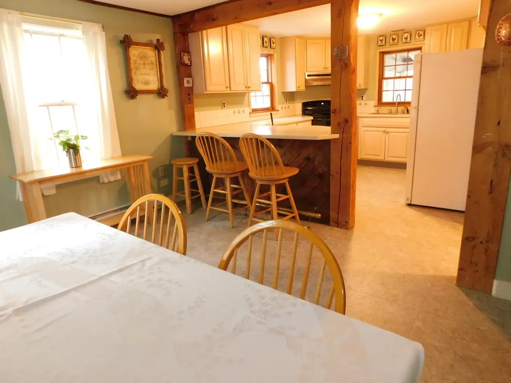15 Lakeview Drive New Gloucester ME 04260