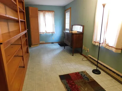 15 Lakeview Drive New Gloucester ME 04260