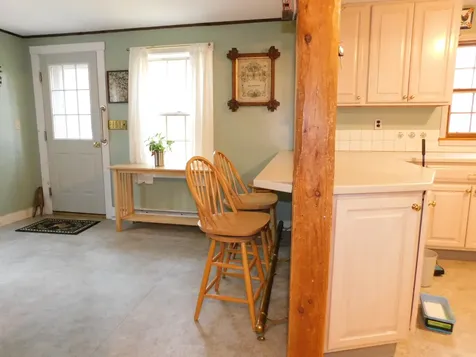 15 Lakeview Drive New Gloucester ME 04260