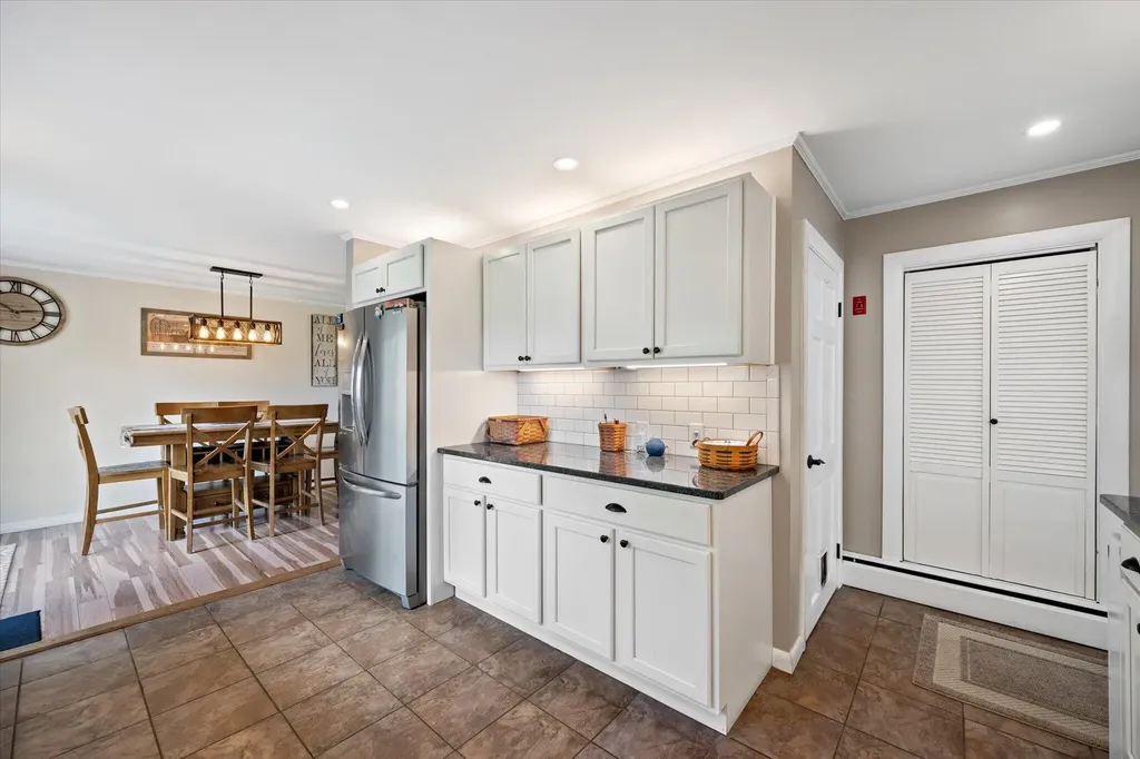 110 Kennebec Road Hampden ME 04444