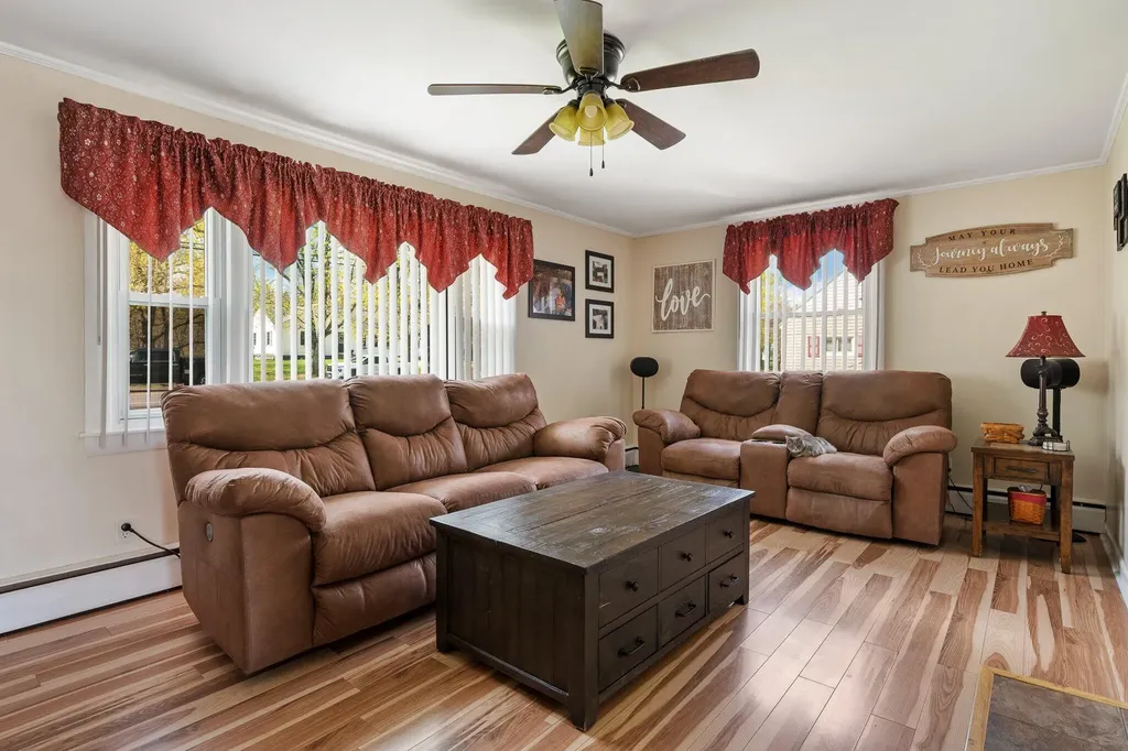110 Kennebec Road Hampden ME 04444