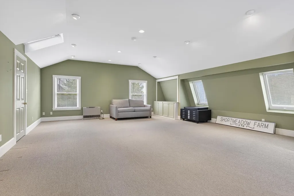 107 Baston Road North Yarmouth ME 04097