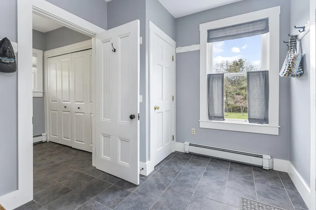 107 Baston Road North Yarmouth ME 04097